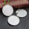 Round Brooch Trays in Twenty Five Decorative Frame Styles view 11