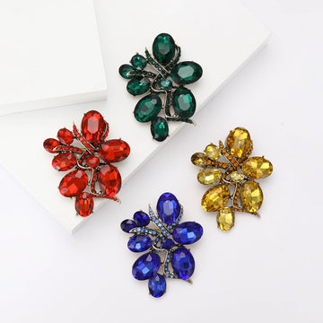 Antique Gold Faceted Crystal Leaf Brooch Four Colors