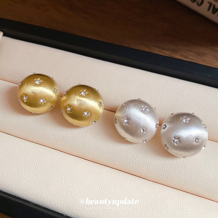 Baroque Pearl Look Round Stud Earrings in Gold and Silver