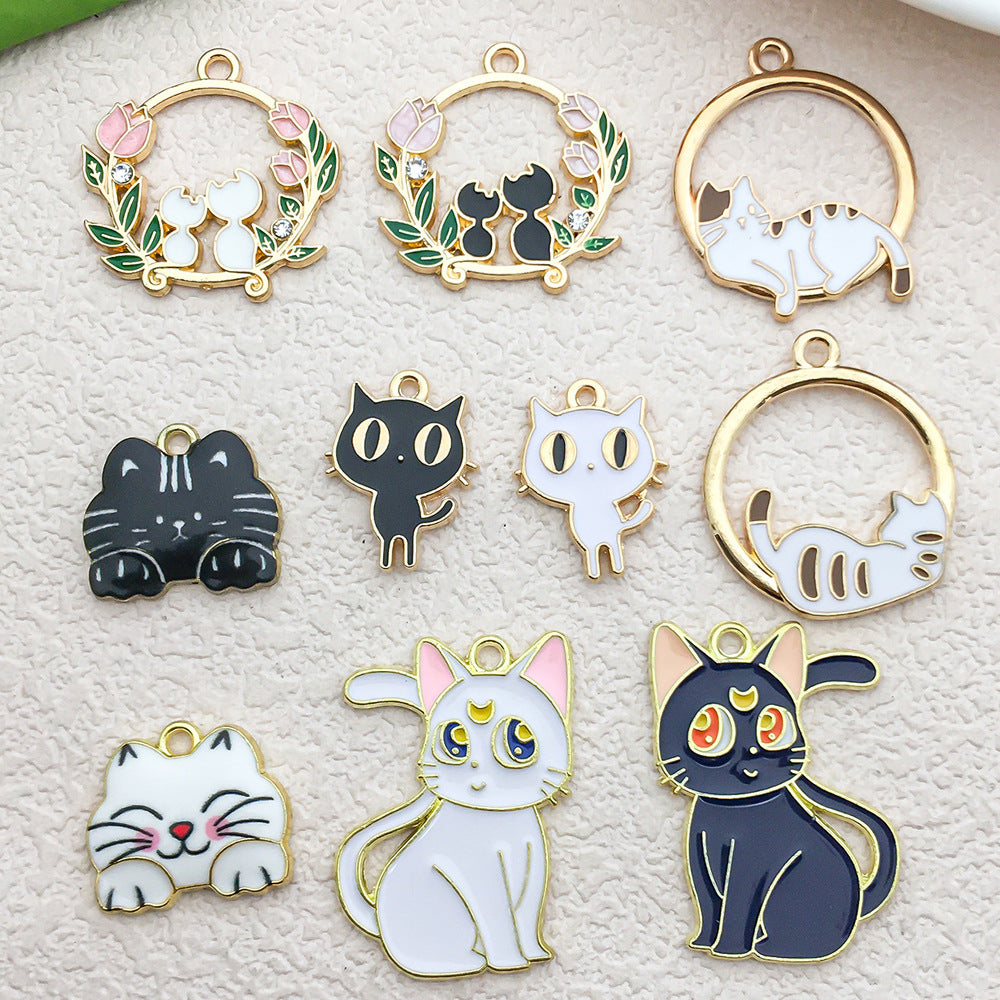 Enamel Zinc Alloy Cat Charm Pendant for DIY Keychain Bracelet and Earring Jewelry Making