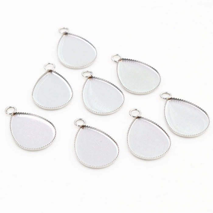 Silver Tone Teardrop Cabochon Pendant Trays in Two Sizes