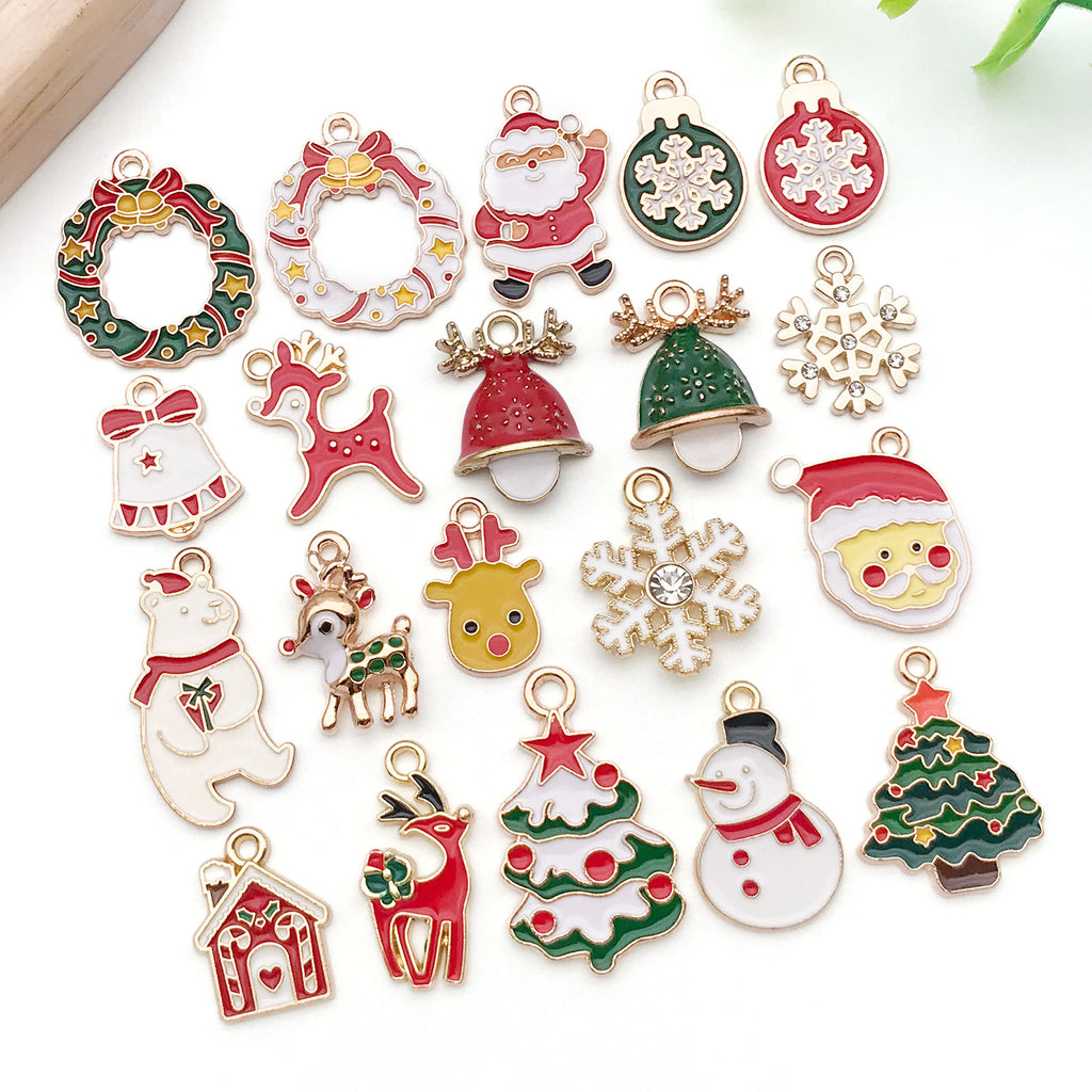 Enamel Zinc Alloy Santa Claus Snowman Snowflake Reindeer Charm Pendants for DIY