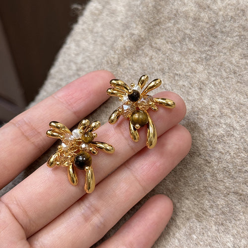 金色蜜蜂造型耳钉 product overview