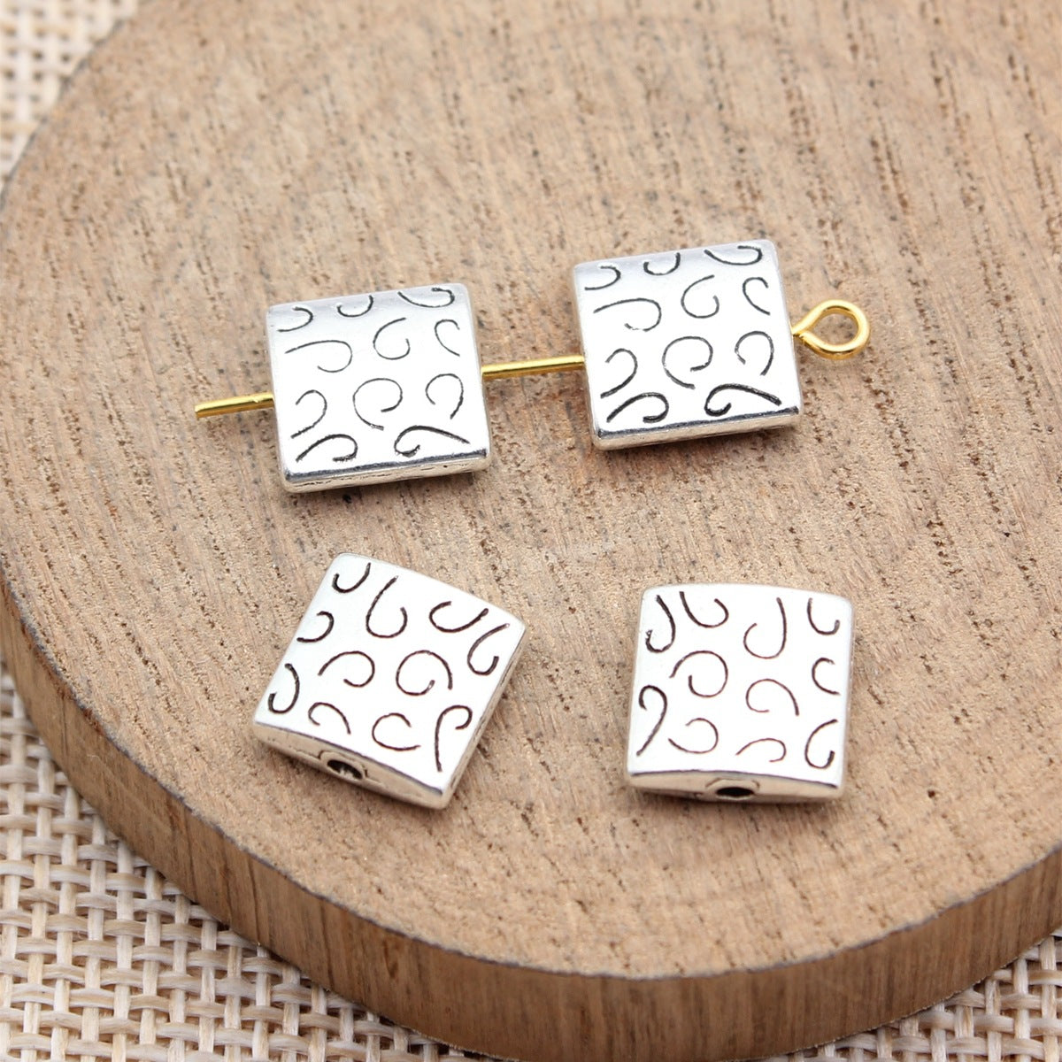 10x10x3.5mm 1.6g Multicolor Zinc Alloy Patterned Square Small Hole Spacer Beads for DIY Jewelry Making