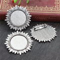 Sunflower Round Cabochon Brooch Base in Antique Silver view 3