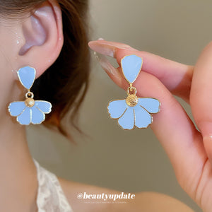 White Enamel Fan Petal Drop Earrings Fashion Jewelry for Women