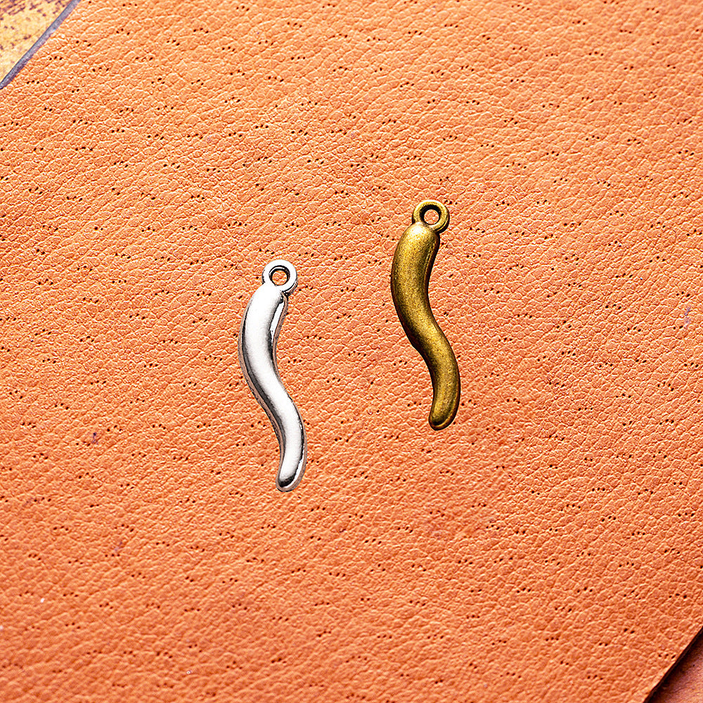 Vintage Double-Sided Chili Pepper Alloy Charm Pendant