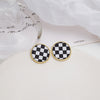 Round Studs