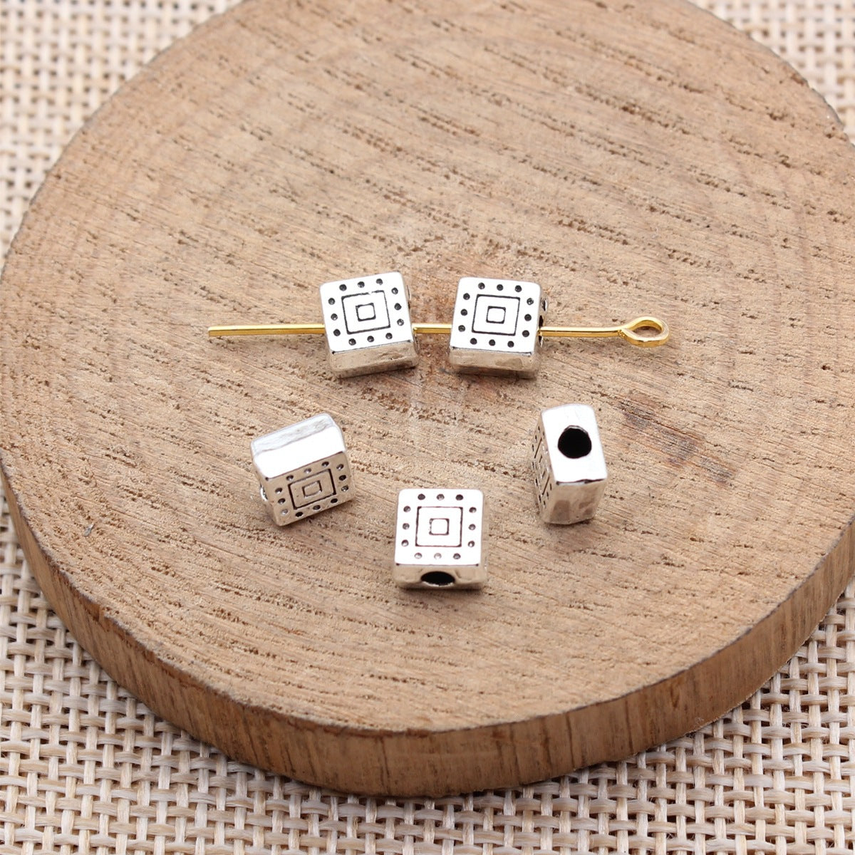6.5x6.5x3.8mm 0.72g Antique Silver Zinc Alloy Square Small Hole Spacer Beads for DIY Bracelet Jewelry Making
