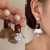 Brown Geometric Drops