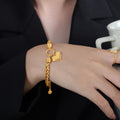 Gold Twisted Rope Chain Bracelet Heart Charm Circle Clasp view 4