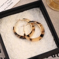 Tortoiseshell Look Broad Polished Ring Round Hoop Earrings view 1