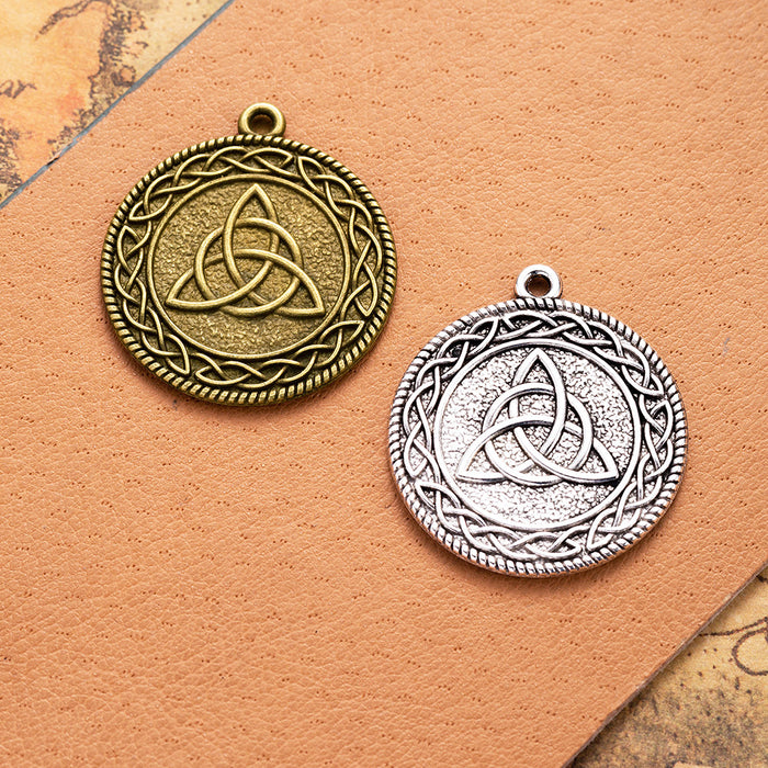 28mm Double-Sided Infinity Symbol Round Charm Pendant