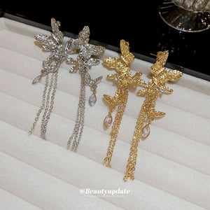 Star And Moon Chain Tassel Stud Earrings With Decorative Details
