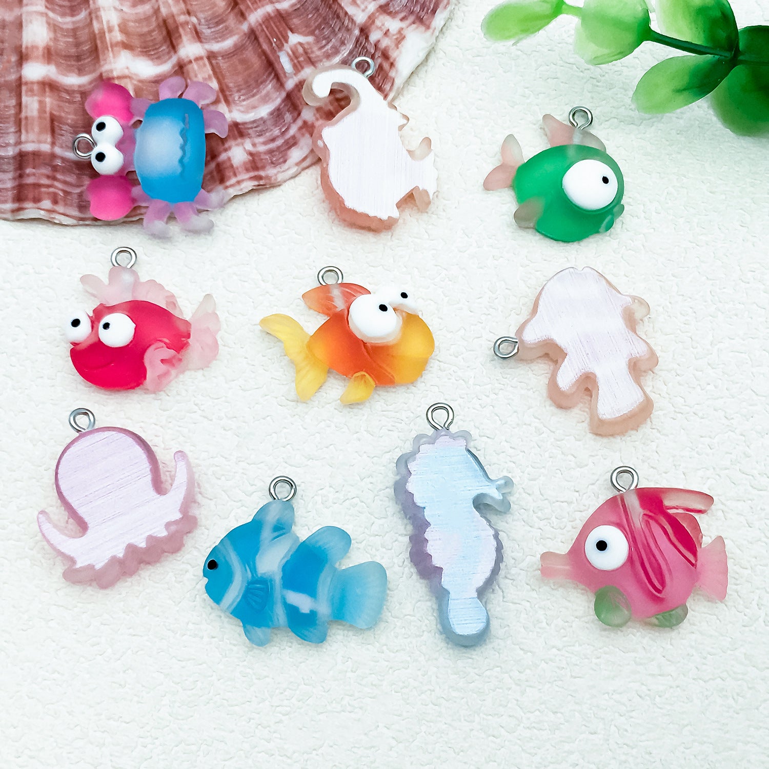 Resin Cartoon Tropical Fish Seahorse Octopus charm pendants for DIY keychain jewelry