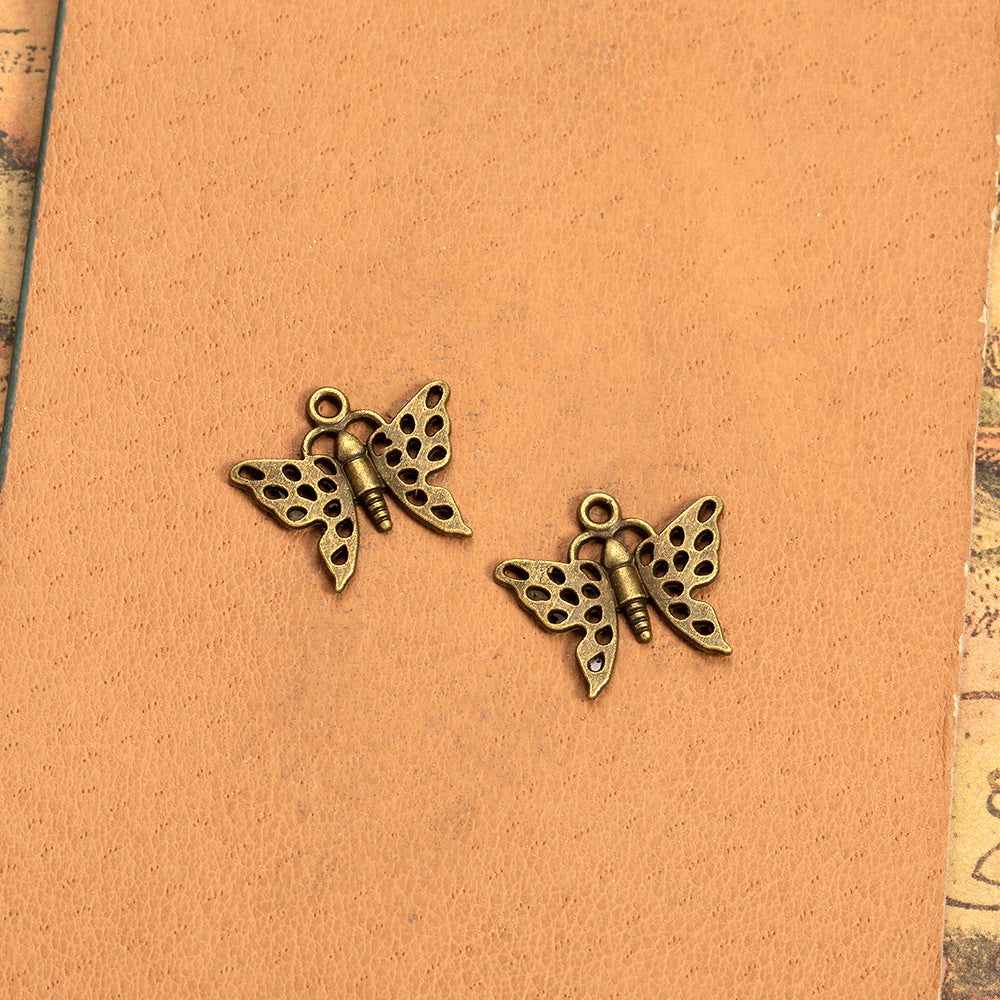 Vintage Hollow Butterfly Alloy Charm Pendant 19x17mm