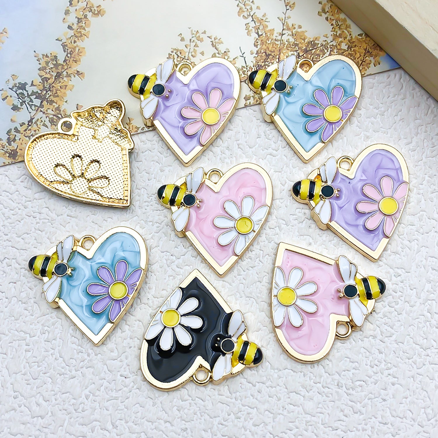 Enamel Zinc Alloy Bee Daisy Heart charm pendants for DIY earrings necklaces and keychains