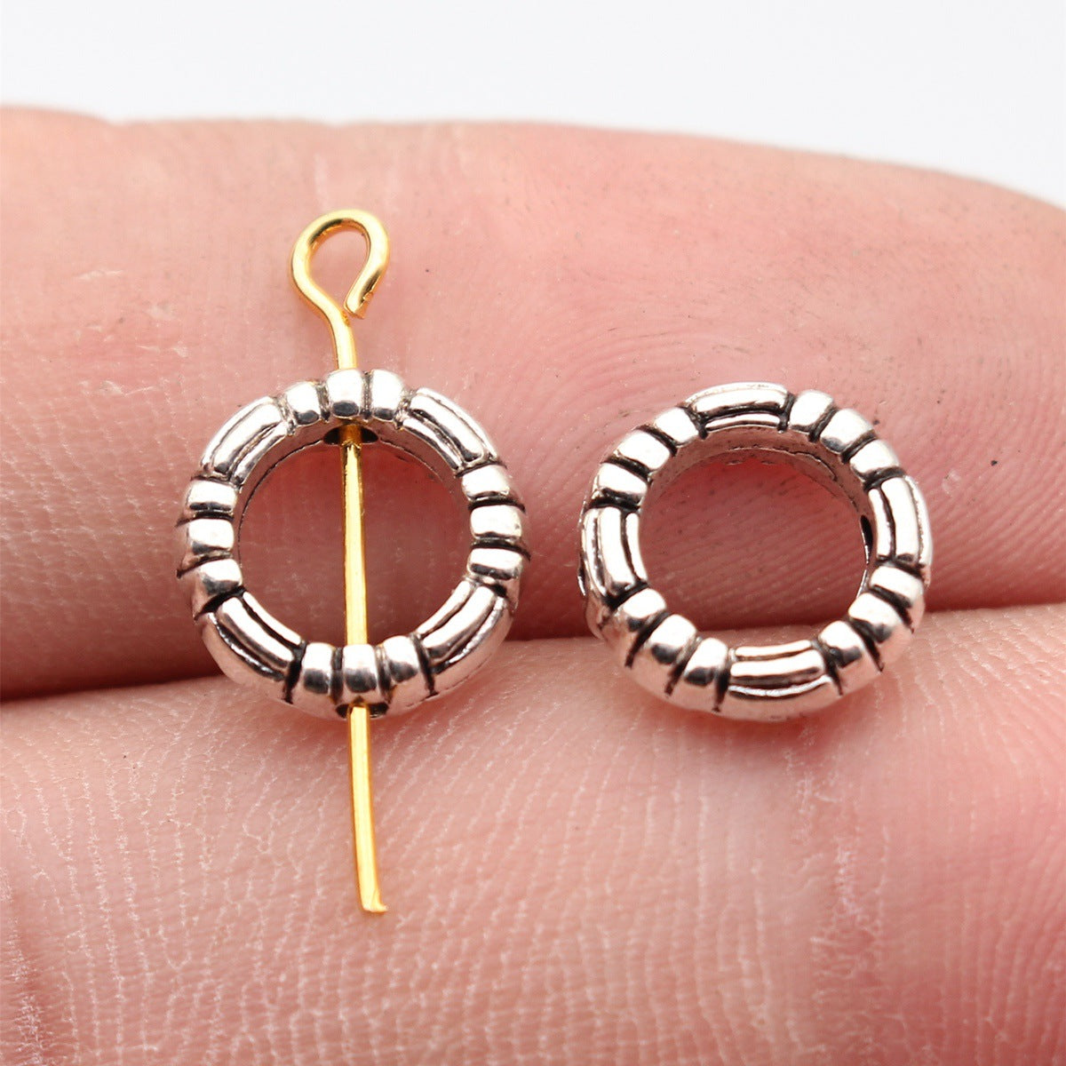 11x11x3.4mm 0.87g Antique Silver Zinc Alloy Textured Round Ring Loose Metal Beads for Bracelet Making