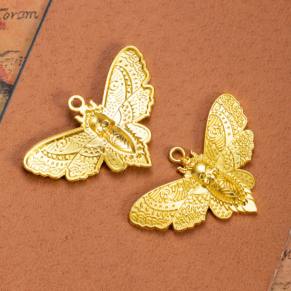 42x27mm Vintage Punk Alloy Moth Charm Pendant