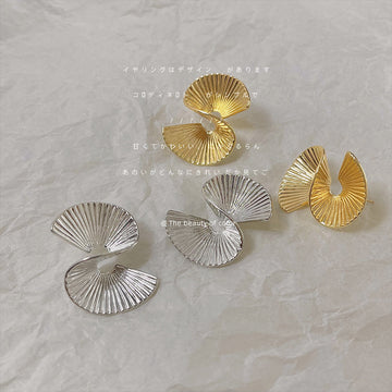 Twisted Ribbed Fan Geometric Stud Earrings Gold Silver