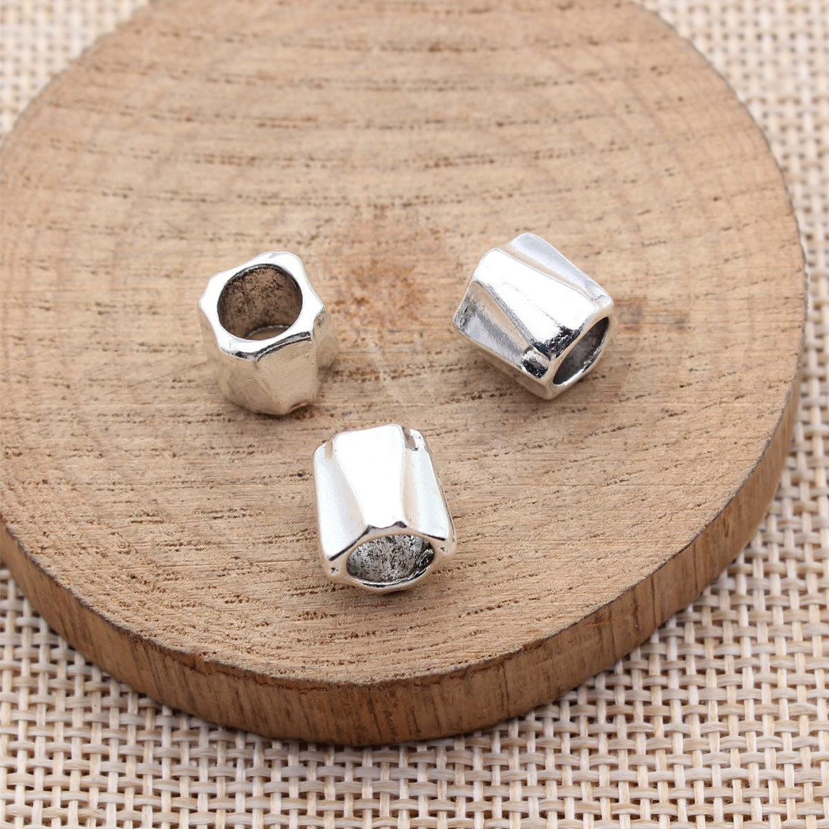 9.6x9.4x9.4mm 1.9g Antique Silver Zinc Alloy Trapezoid Side Large Hole Spacer Beads for DIY Bracelet Making