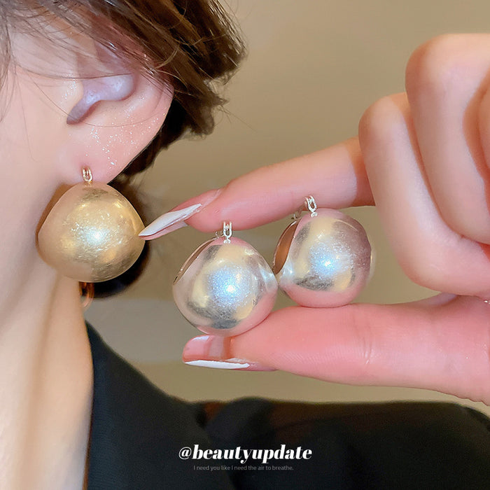 Rounded Basket Shape Metal Clip On Earrings in Two Finishes