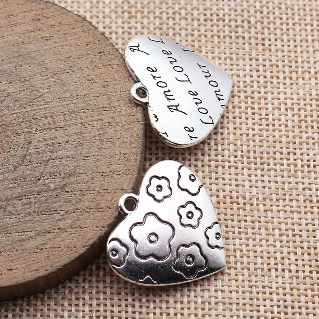 26x25mm 6.9g Antique Silver Zinc Alloy Love Amour Amore Flower Heart Charm Pendant for Necklace Making