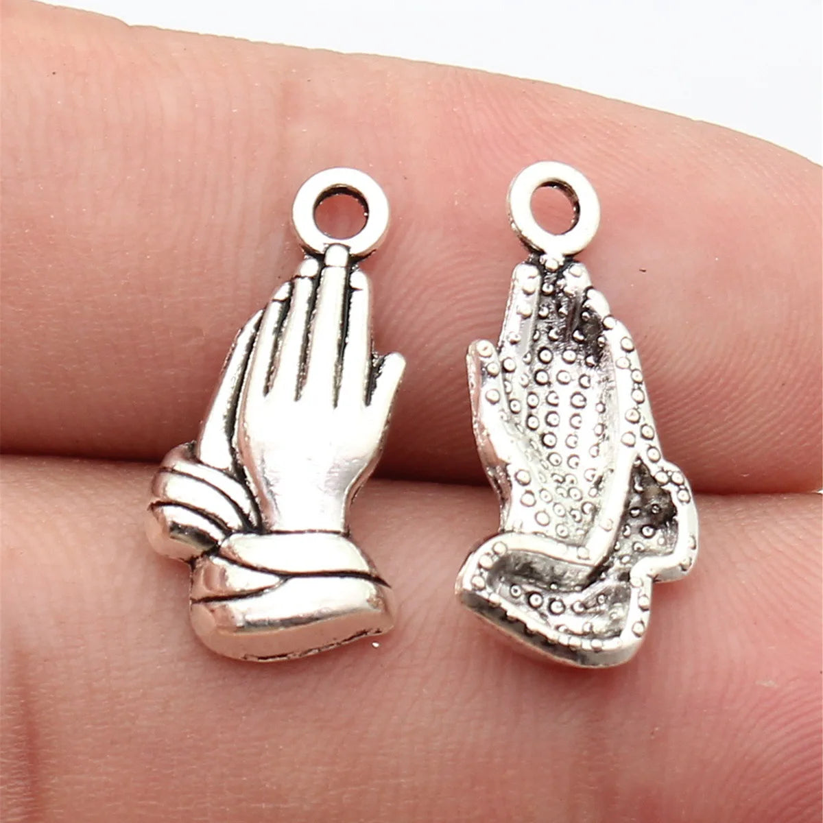 21x10mm 1.3g Antique Silver Zinc Alloy Praying Hands Charm Pendant for DIY Religious Jewelry