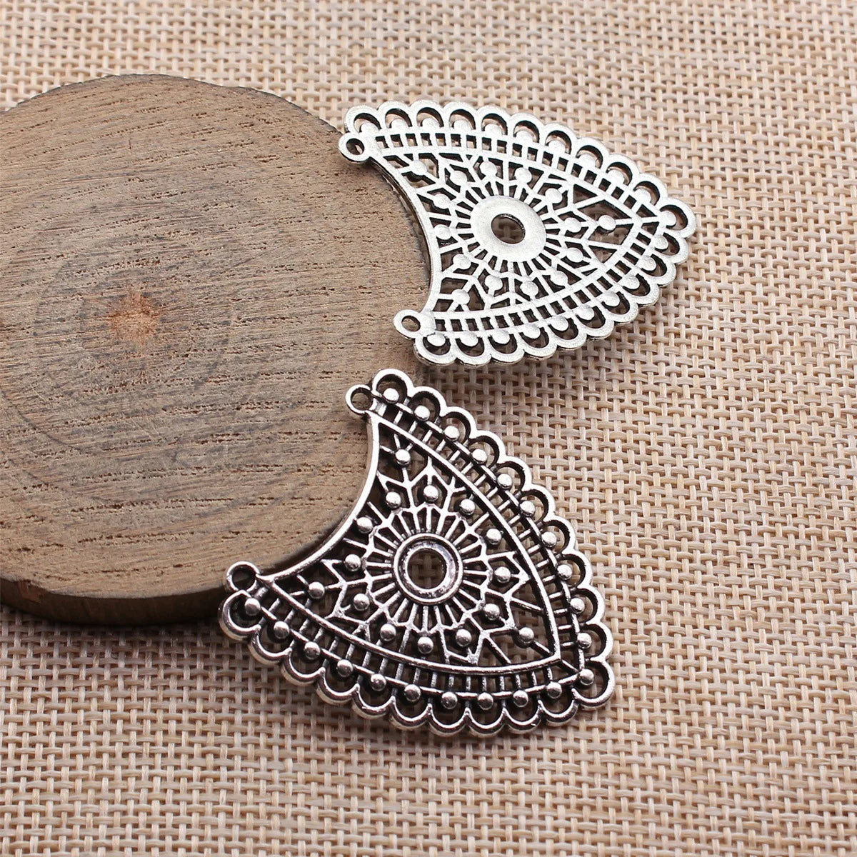 41x35mm 6.5g Antique Silver Zinc Alloy Hollow Lace Earring Connector Charm for DIY Earring Making