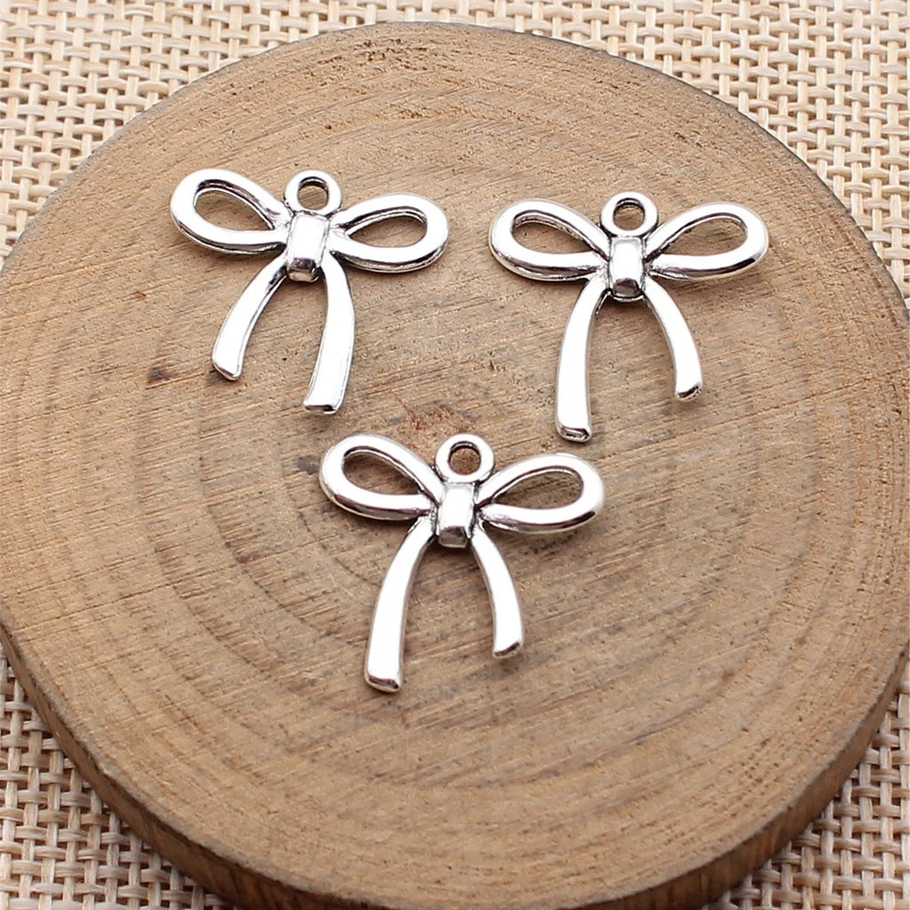 18x18mm 0.79g Antique Silver Zinc Alloy Bowknot Butterfly Charm Pendant for DIY Necklace Bracelet Making