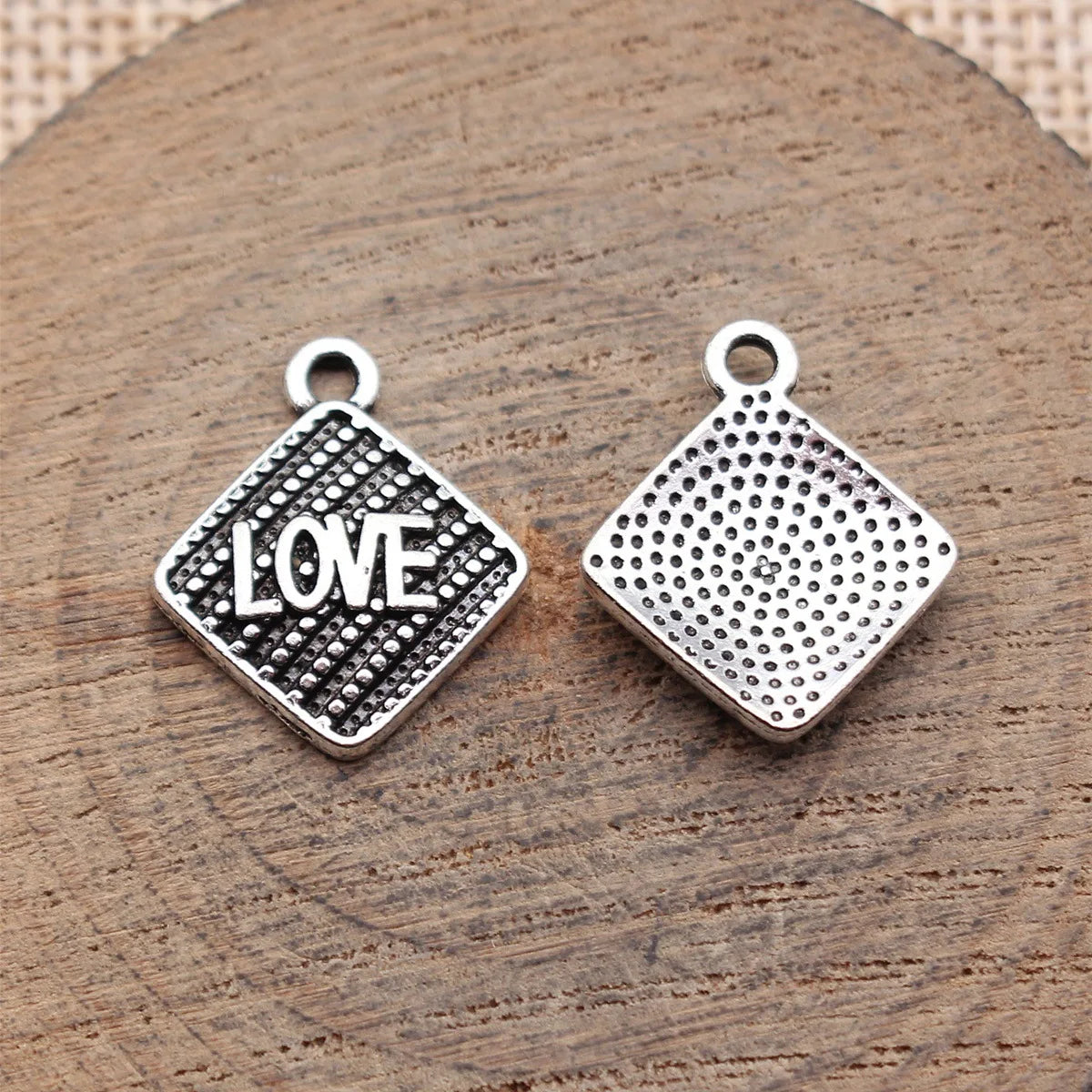 19x16mm 1.4g Antique Silver Zinc Alloy LOVE Charm Pendant for DIY Necklace Bracelet Making