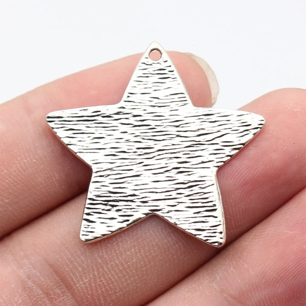 35x32mm 3.4g Antique Silver Zinc Alloy Scratched Wood Grain Star Charm Pendant for DIY Jewelry Making