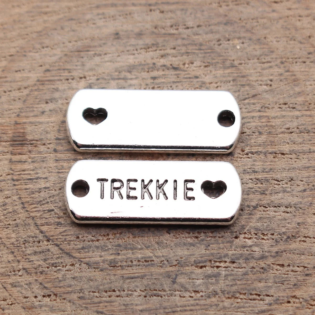 21x7.8mm 1.7g Antique Silver Tone Zinc Alloy TREKKIE Heart Charm Pendant for DIY Necklace Making