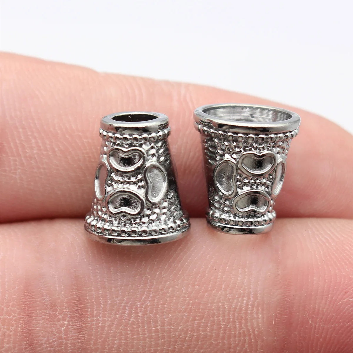 14x12x8mm 1.9g Multicolor Zinc Alloy Hollow Heart Cone Tassel Cap Jewelry Findings for DIY Pendant Making