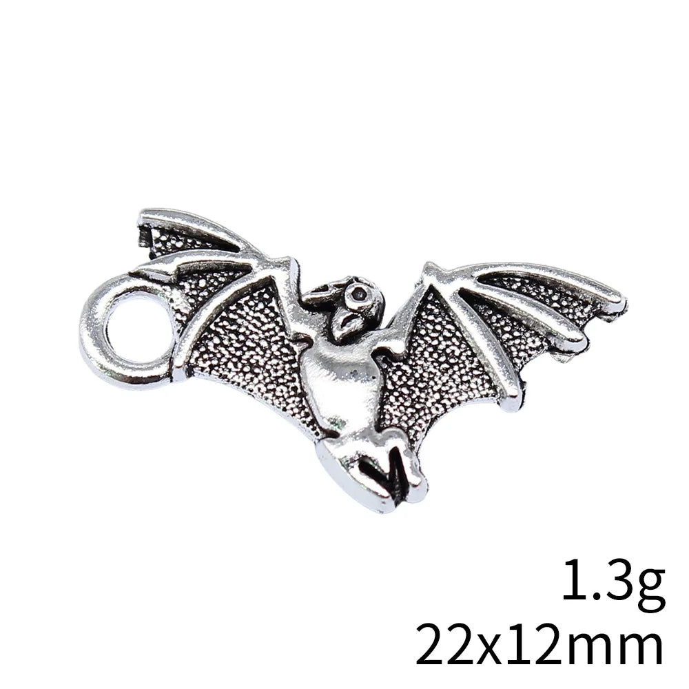 22x12mm 1.3g Antique Silver Zinc Alloy Bat Charm Pendant for DIY Gothic Necklace Earrings Jewelry Making