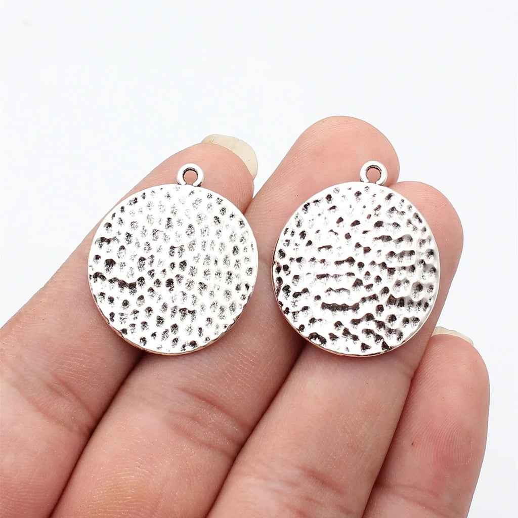 30x26mm 2.8g Multicolor Zinc Alloy Hammered Twisted Round Disc Charm Pendant for DIY Jewelry Making