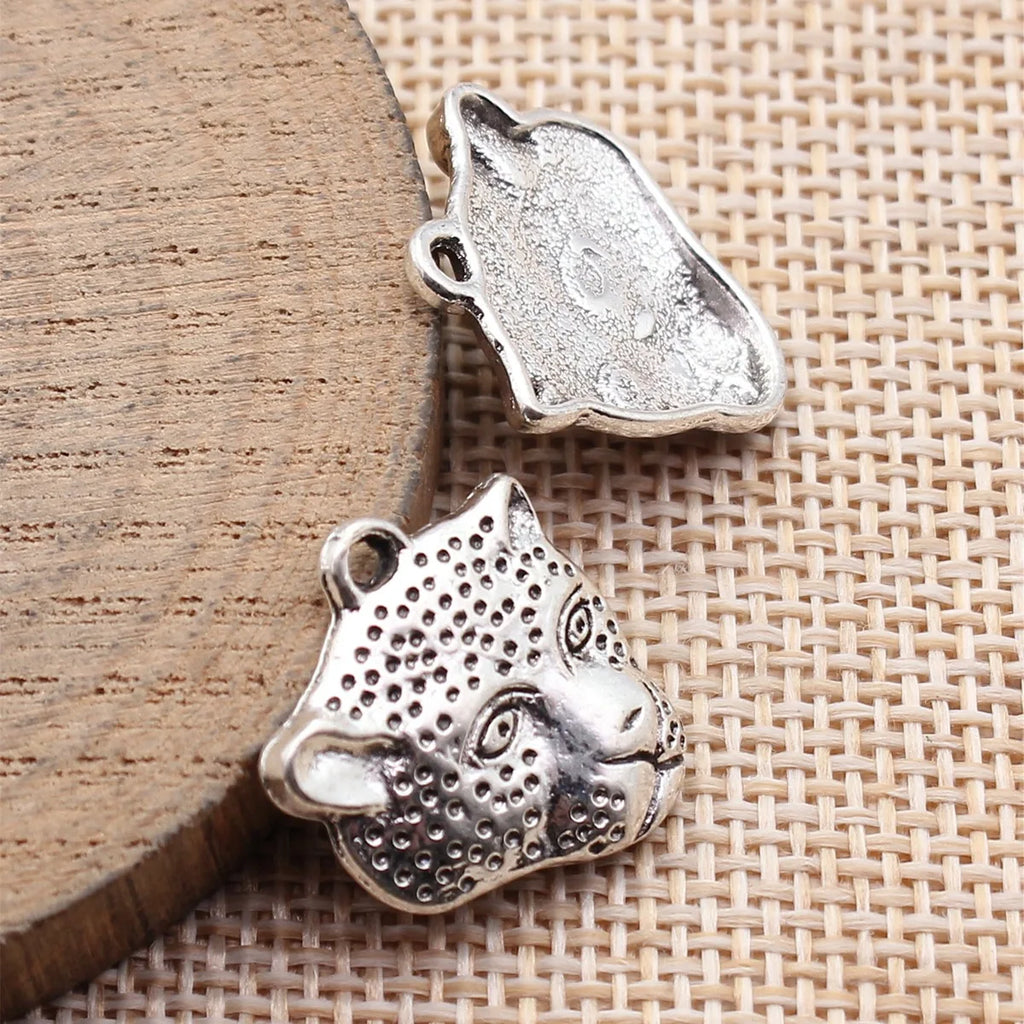 20x18mm 2g Antique Silver Zinc Alloy Leopard Head Charm Pendant for DIY Necklace Bracelet Making
