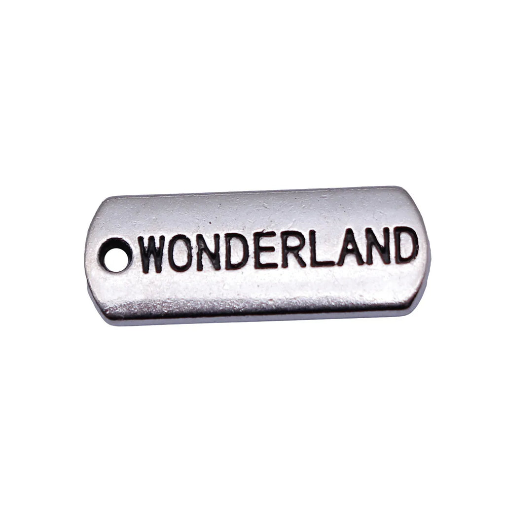 21x8mm 2g Antique Silver Zinc Alloy WONDERLAND Tag Charm Pendant for DIY Necklace Jewelry Making