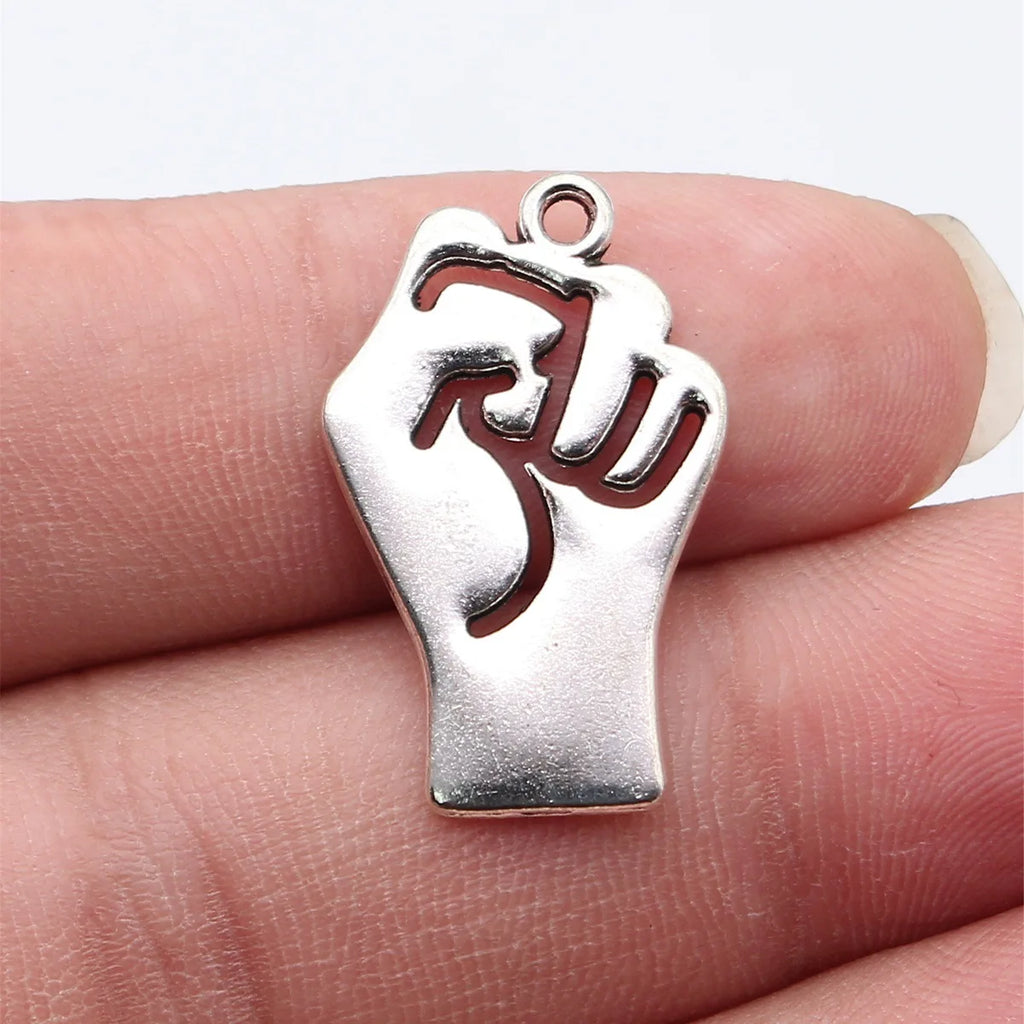 27x17mm 2.3g Antique Silver Zinc Alloy Fist Gesture Charm Pendant for DIY Necklace Bracelet Jewelry