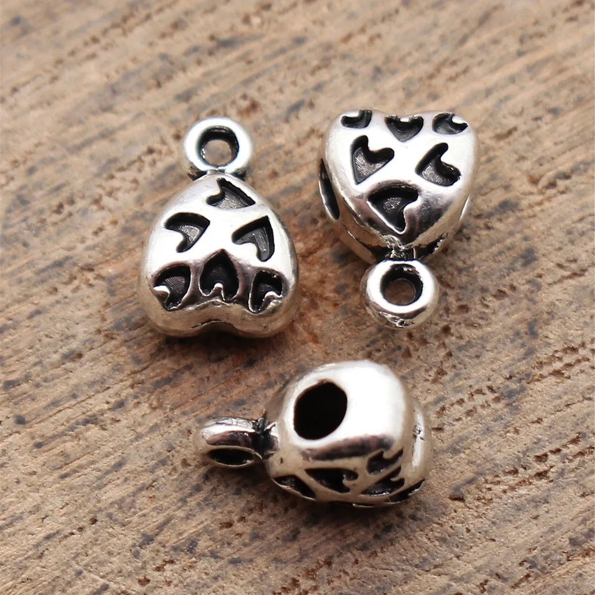 8.8x6.1x5mm 0.58g Antique Silver Zinc Alloy Heart Three Way Bail Bead Connector for Pendant Jewelry Making
