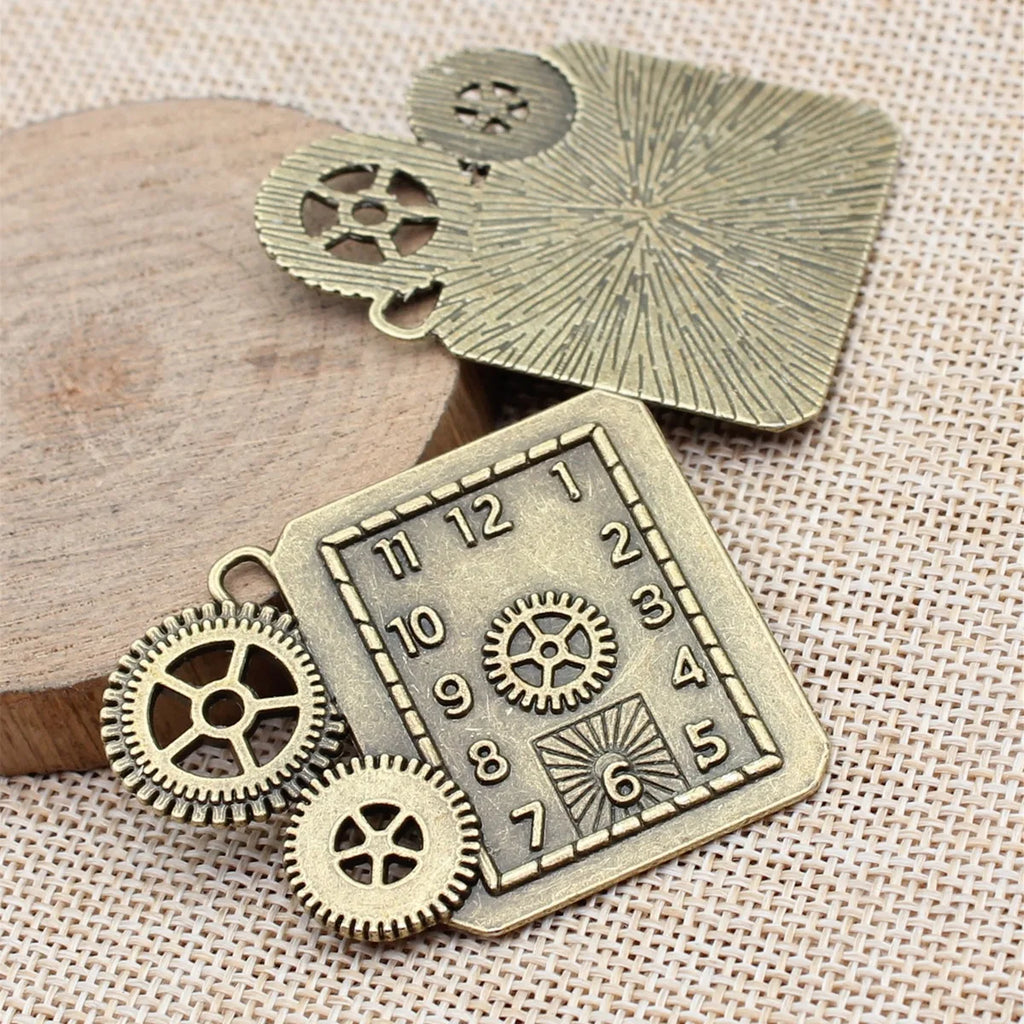 50x39mm 11.4g Antique Bronze Zinc Alloy Steampunk Gear Clock Charm Pendant for DIY Jewelry Making