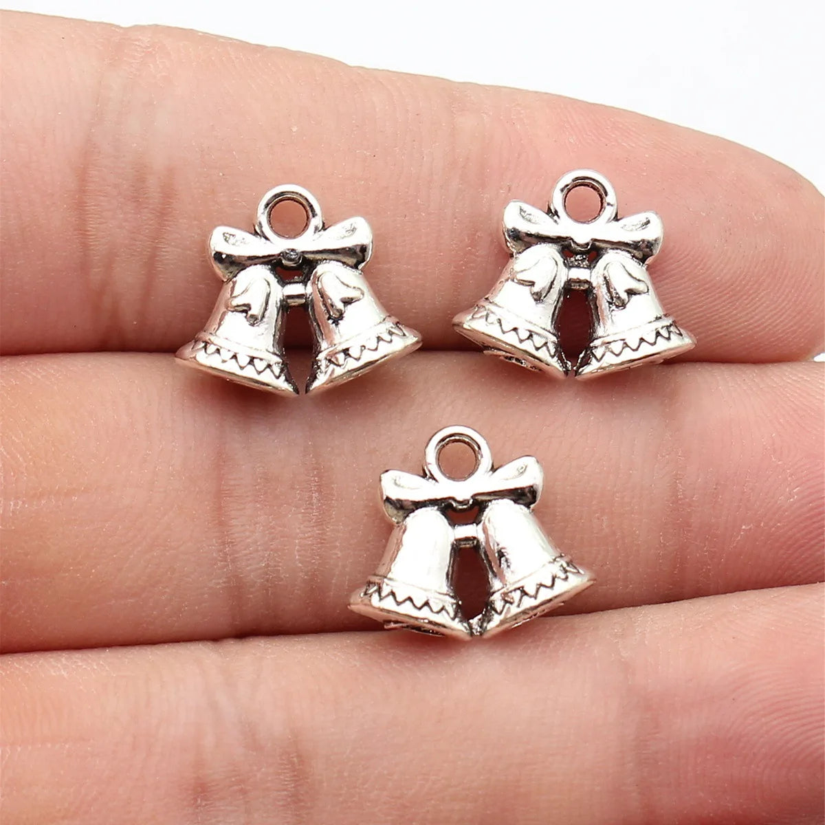15x14mm 1.7g Antique Silver Zinc Alloy Christmas Bell Charm Pendant for DIY Necklace Bracelet Jewelry