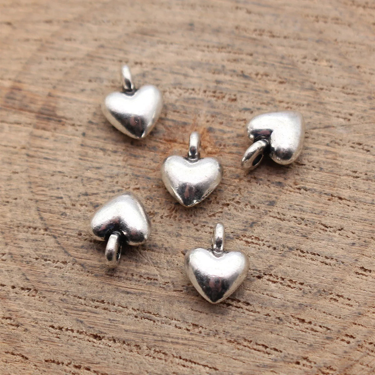 8.5x6.3x3.6mm 0.45g Antique Silver Zinc Alloy Heart Charm Pendant for DIY Bracelet Necklace Making