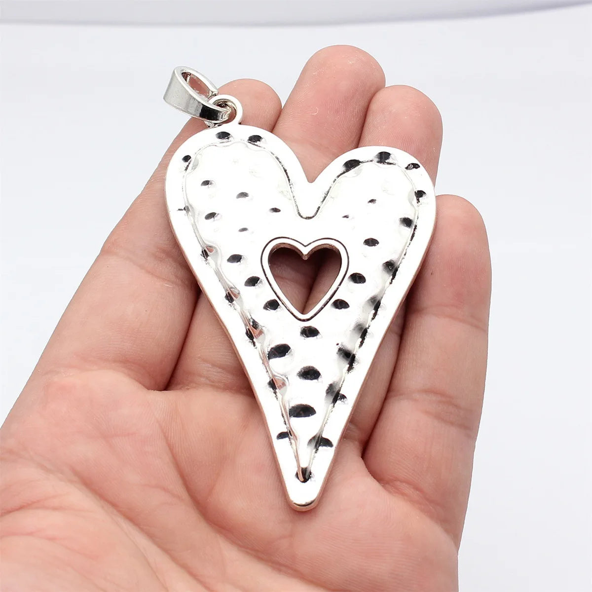 100x54mm 26g Multicolor Zinc Alloy Oversized Hammered Hollow Heart Charm Pendant for DIY Jewelry Making