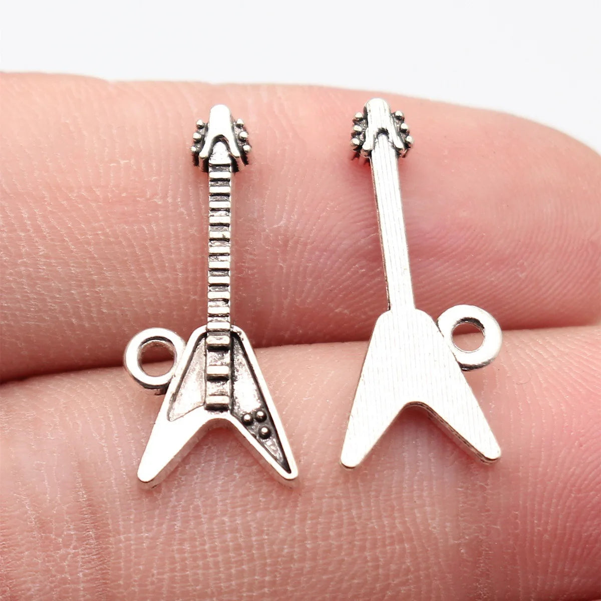 25x10x5.8mm 0.96g Antique Silver Zinc Alloy Guitar Charm Pendant for DIY Necklace Bracelet Keychain