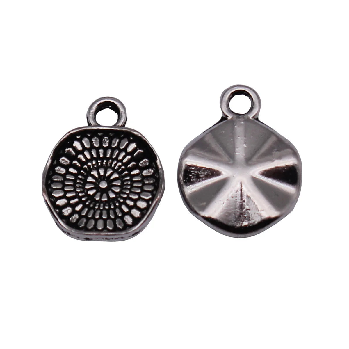 12x10mm 0.58g Antique Silver Zinc Alloy Irregular Patterned Round Disc Charm Pendant for Jewelry Making