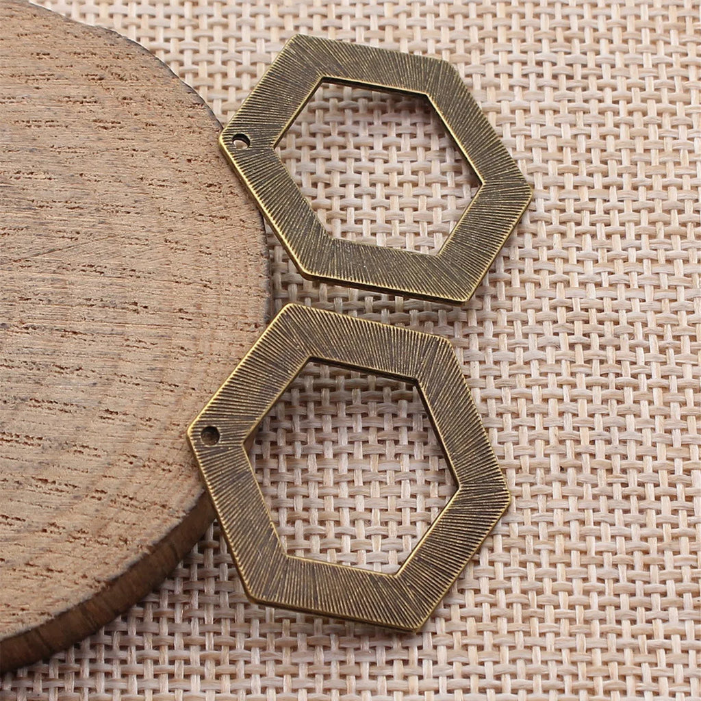 30x27mm 1.9g Antique Bronze Zinc Alloy Textured Hollow Hexagon Frame Charm Pendant for DIY Jewelry