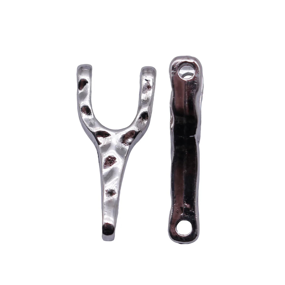 29x13x5mm 3.3g Antique Silver Zinc Alloy Hammered Wishbone Connector Charm for Bracelet Jewelry Making