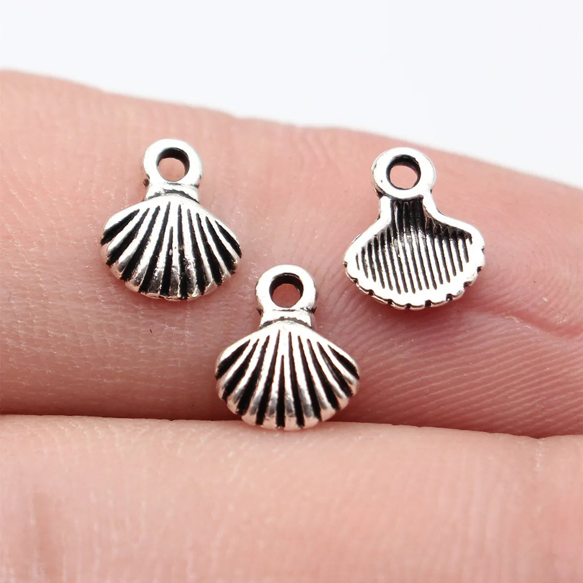 8.5x6.9mm 0.21g Antique Silver Zinc Alloy Shell Charm Pendant for DIY Necklace Bracelet Making