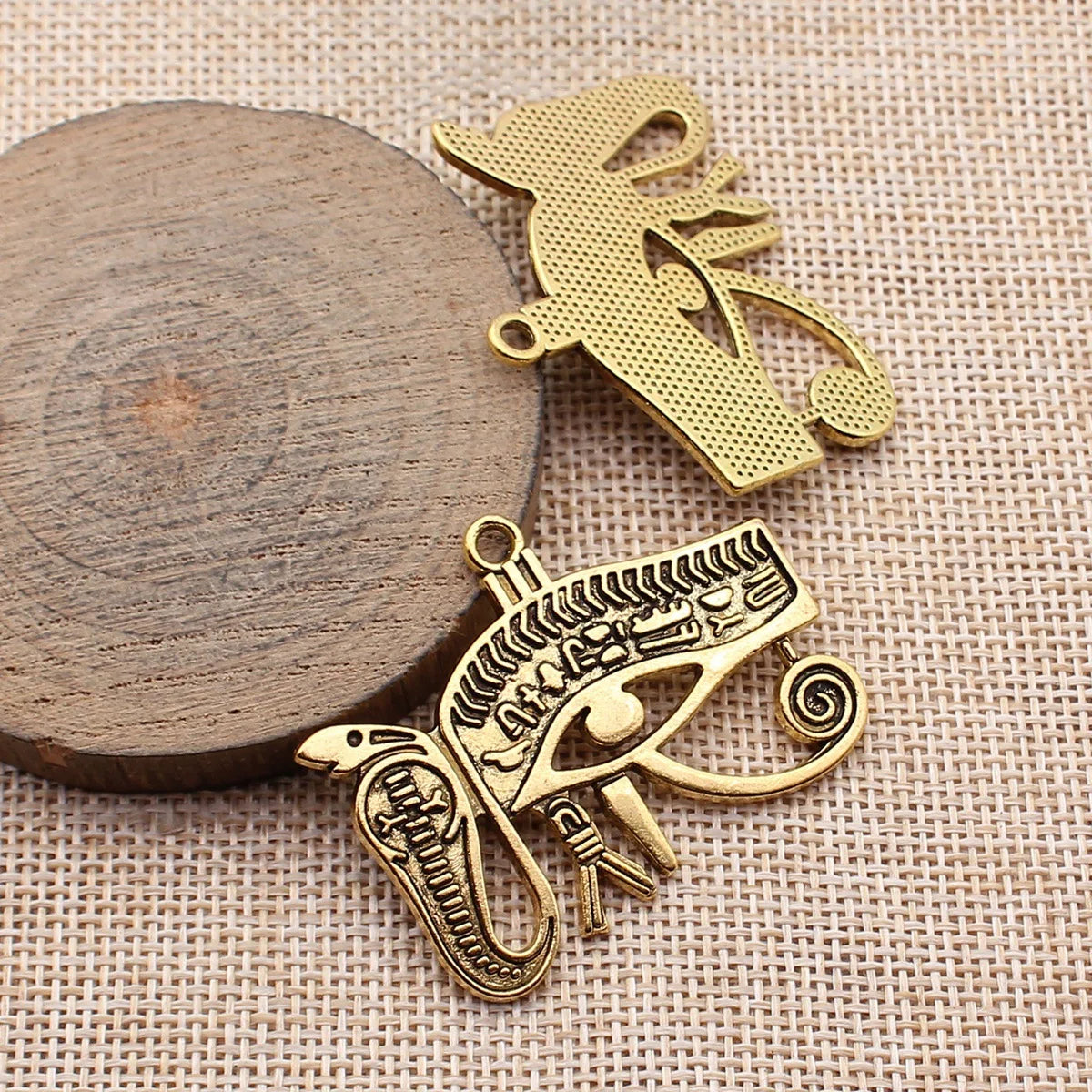 45x35mm 9.2g Multi Color Zinc Alloy Ancient Egyptian Snake Eye of Horus Charm Pendant for DIY Jewelry